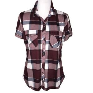 POLLY & ESTHER RED MULTI PLAID BUTTON CLOSE POCKETS LARGE